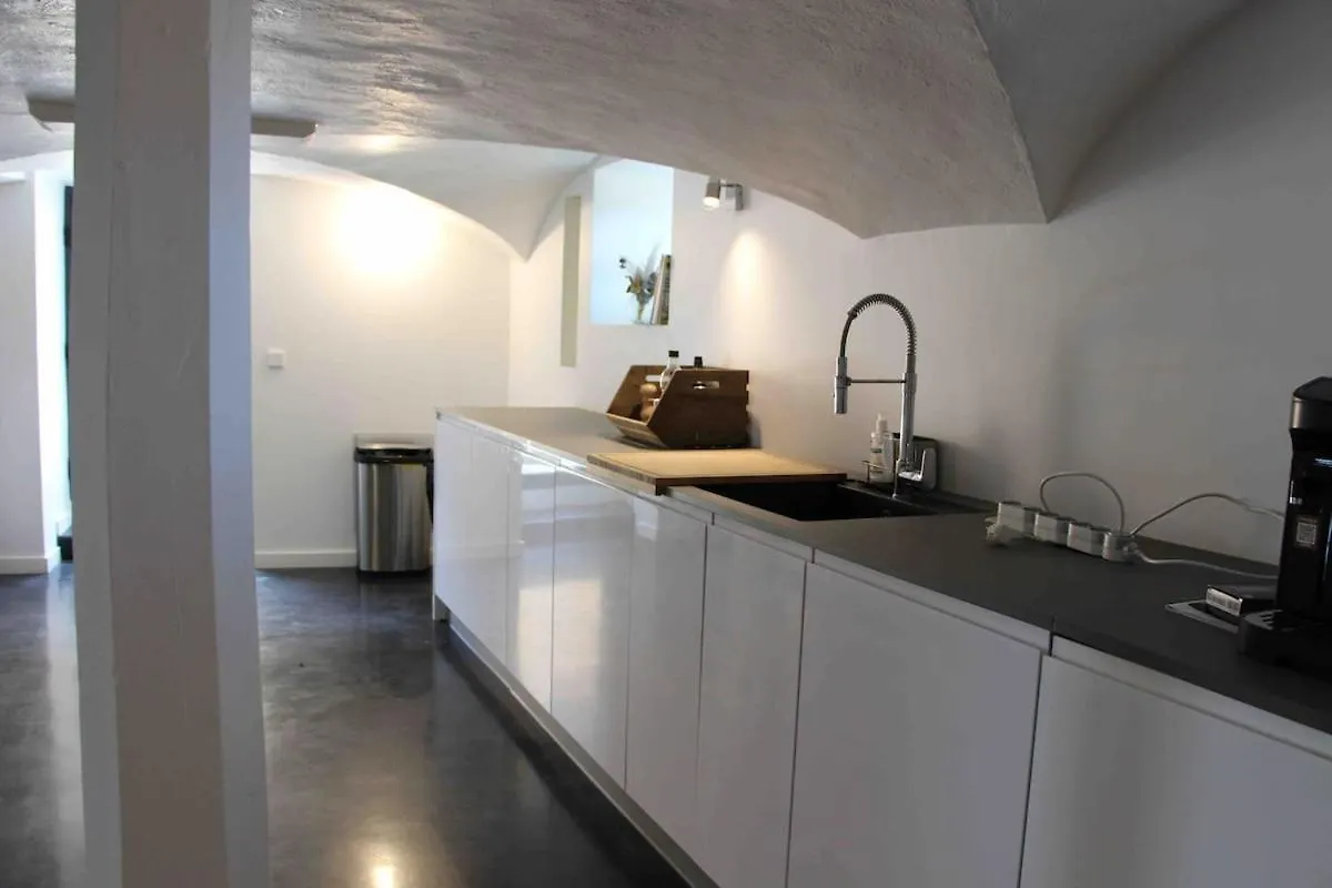 Villa Molinant, Evasion En Pierres Dorees Bagnols  França