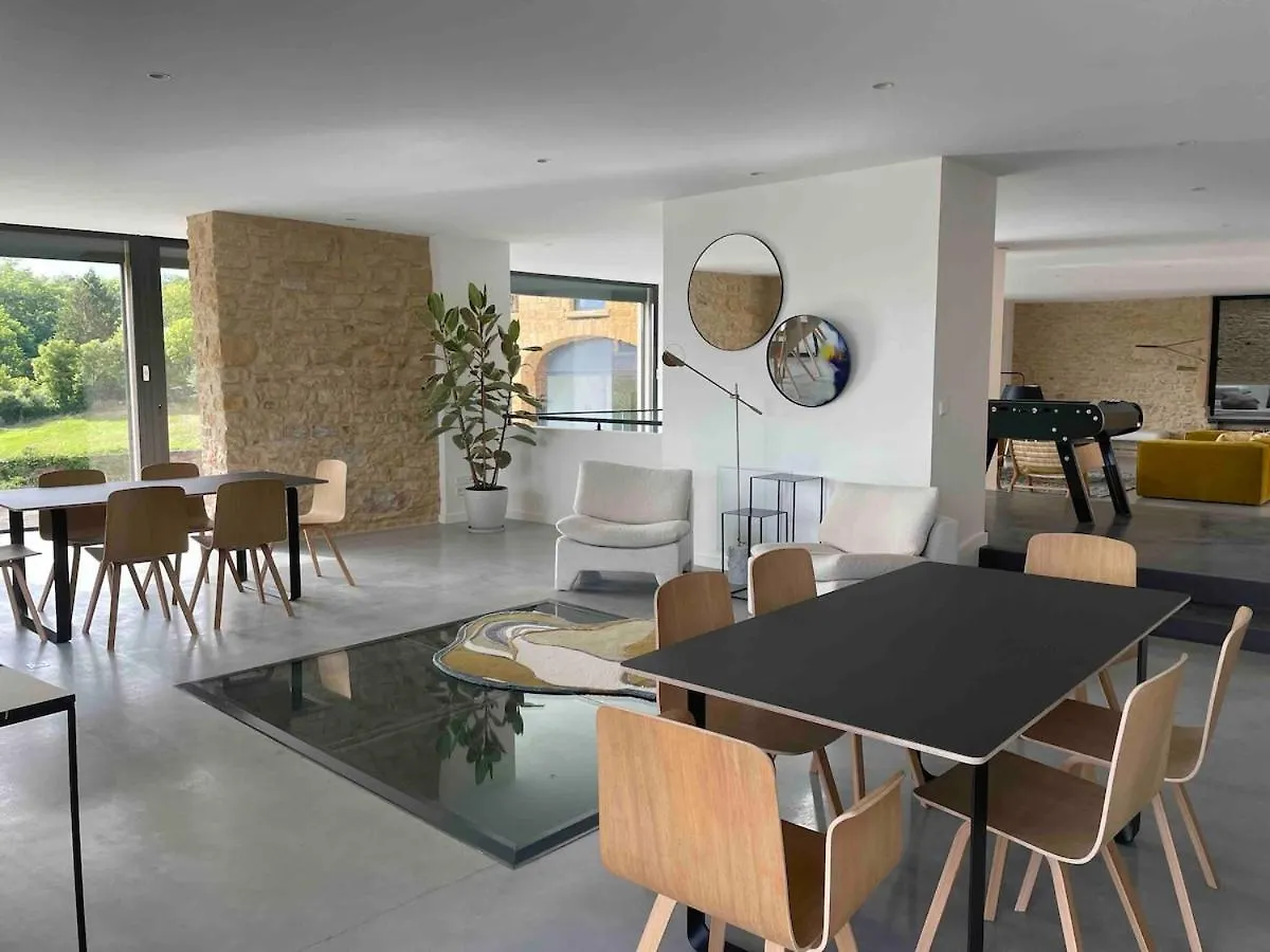 Villa Molinant, Evasion En Pierres Dorees Bagnols   Bagnols (Rhone)
