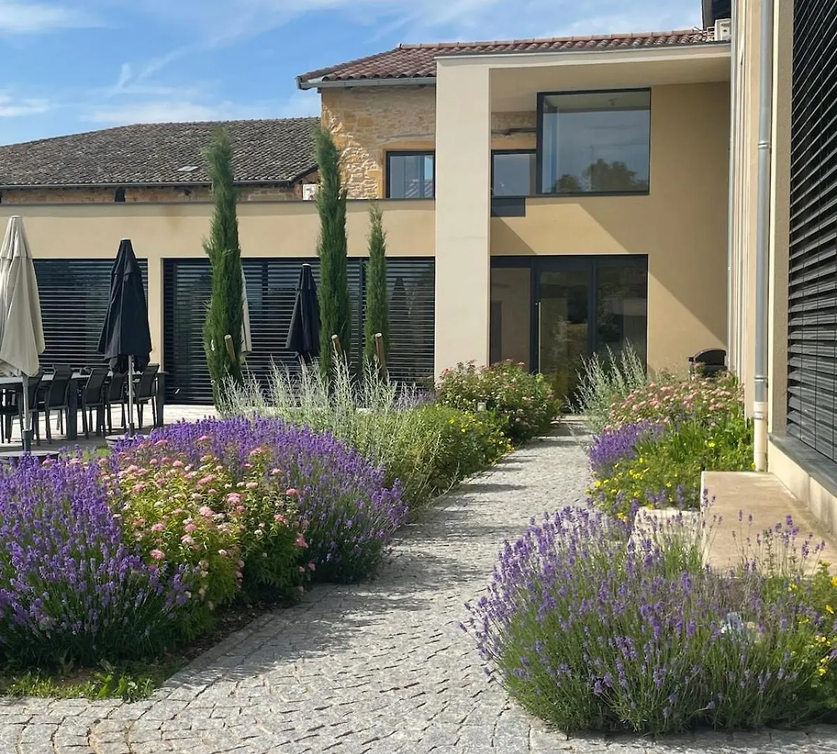 Villa Molinant, Evasion En Pierres Dorees Bagnols