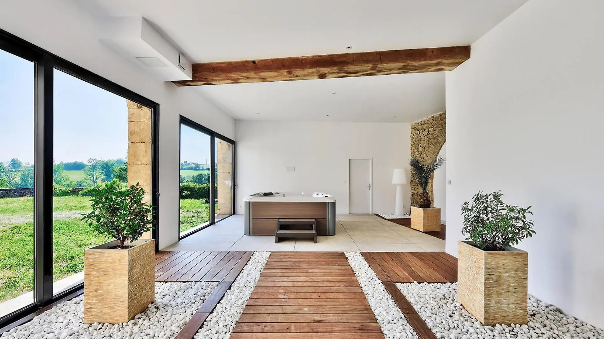 Villa Molinant, Evasion En Pierres Dorees Bagnols